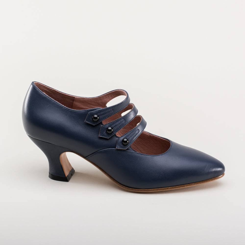 navy blue dress shoes for women